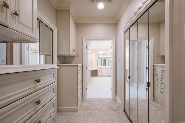 18 Hickory Creek Drive, Little Rock, AR 72212