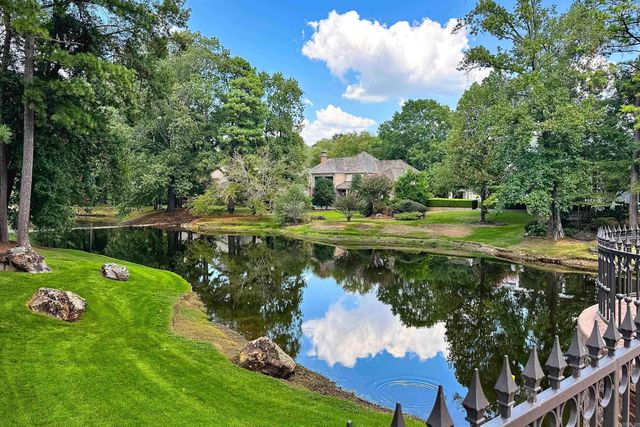 18 Hickory Creek Drive, Little Rock, AR 72212
