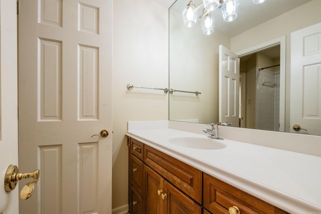 18 Hickory Creek Drive, Little Rock, AR 72212