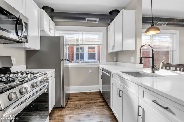 866 Nottingham Road, Grosse Pointe Park, MI 48230