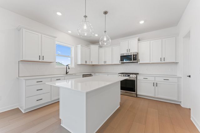 10184 187th Avenue NW, Elk River, MN 55330