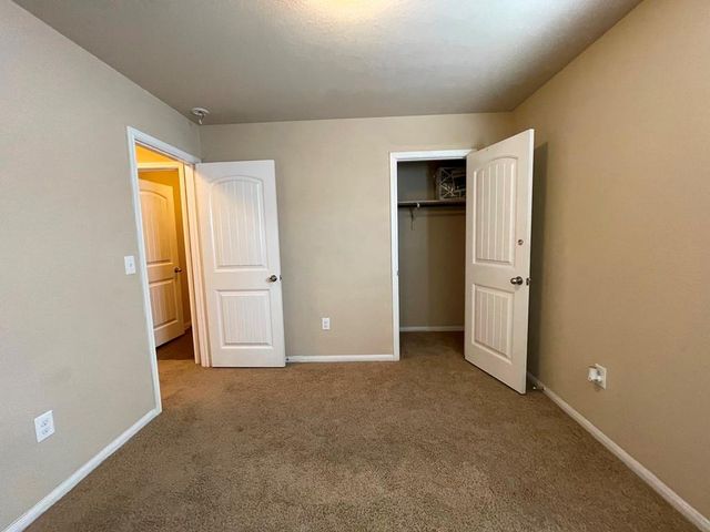 3400 Ortman DR, Pflugerville, TX 78660