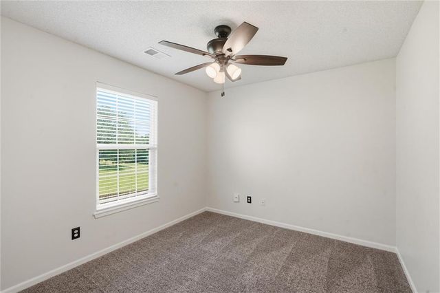 11448 Parkview Avenue, Kansas City, KS 66109