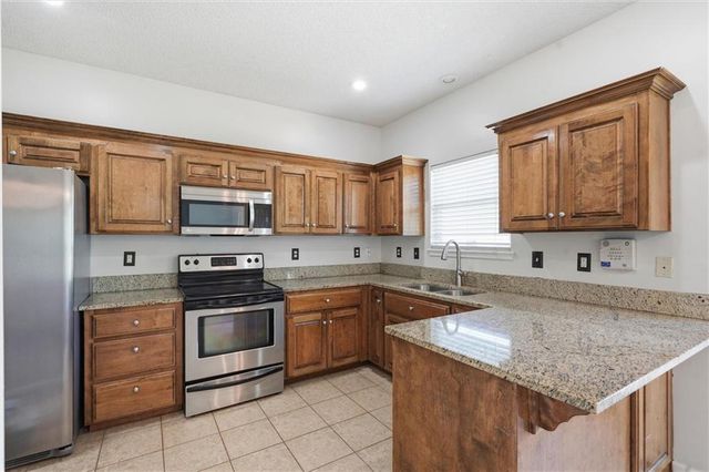 11448 Parkview Avenue, Kansas City, KS 66109