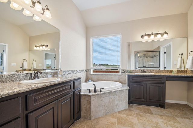 285 Chisholm TRL, Bastrop, TX 78602