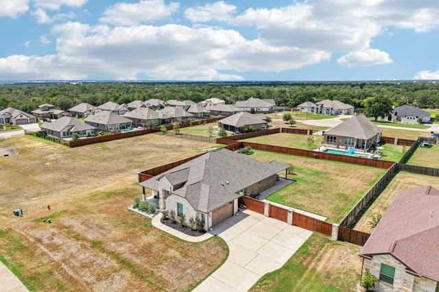 285 Chisholm TRL, Bastrop, TX 78602