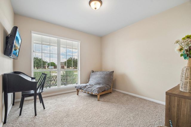 285 Chisholm TRL, Bastrop, TX 78602