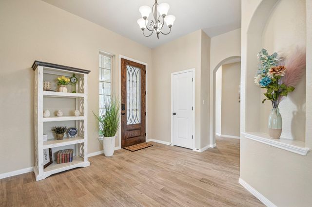 285 Chisholm TRL, Bastrop, TX 78602