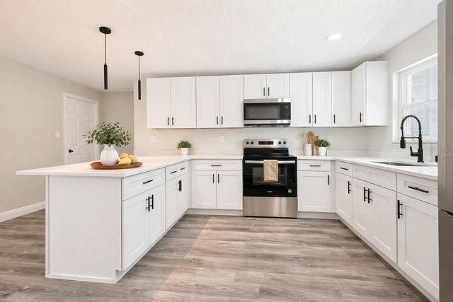 1735 MICHIGAN AVENUE NE, St Petersburg, FL 33703