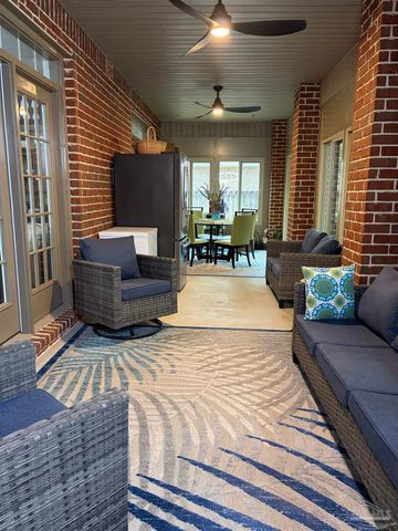 4151 Castle Gate Dr, Pace, FL 32571