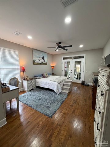 4151 Castle Gate Dr, Pace, FL 32571