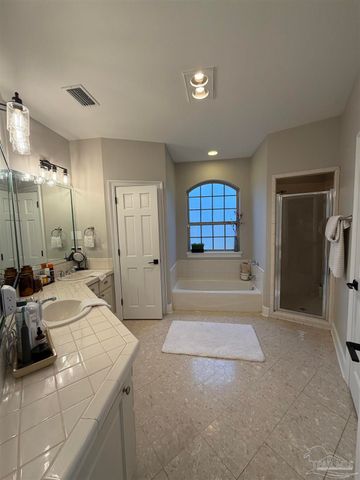 4151 Castle Gate Dr, Pace, FL 32571