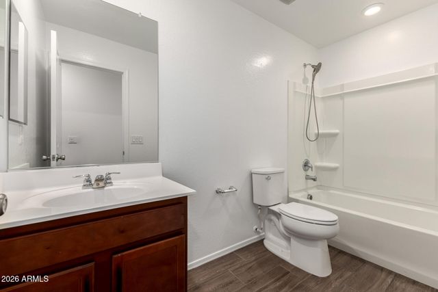 5817 S 30TH Glen, Phoenix, AZ 85041