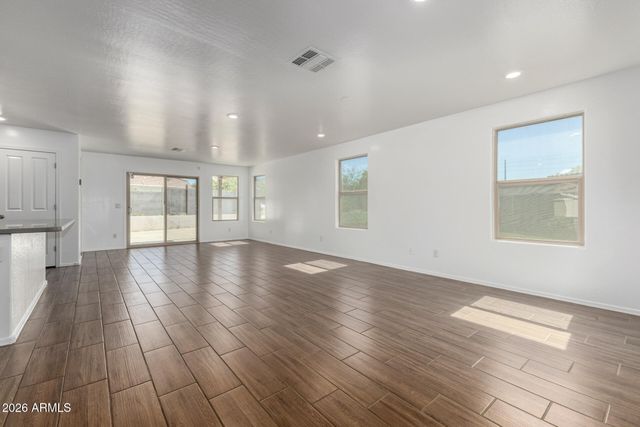 5817 S 30TH Glen, Phoenix, AZ 85041