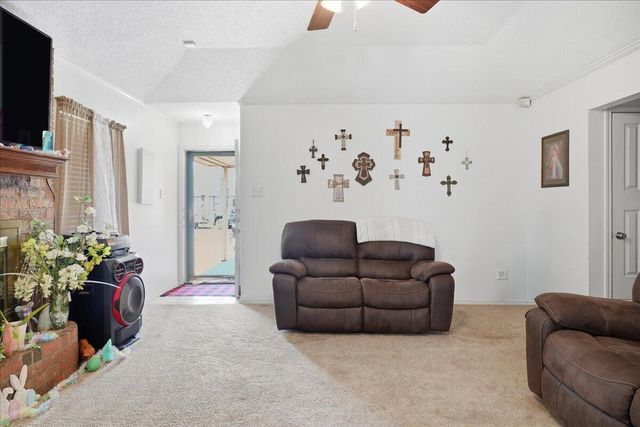 2101 76th Street, Lubbock, TX 79423