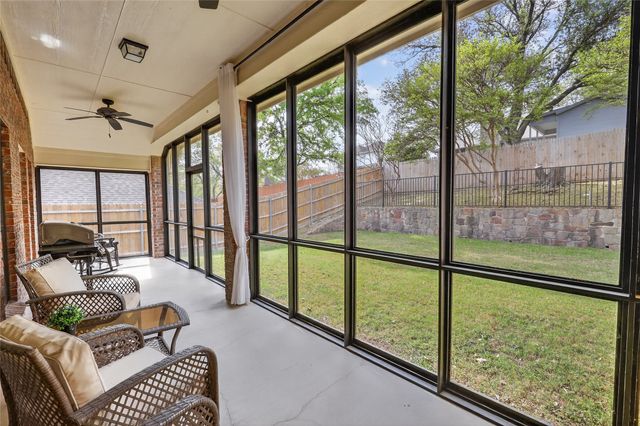 11005 Castle Oak Lane, Fort Worth, TX 76108