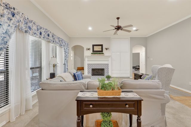 11005 Castle Oak Lane, Fort Worth, TX 76108