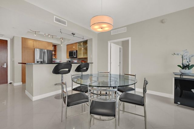 2831 N Ocean Boulevard 1006N, Fort Lauderdale, FL 33308