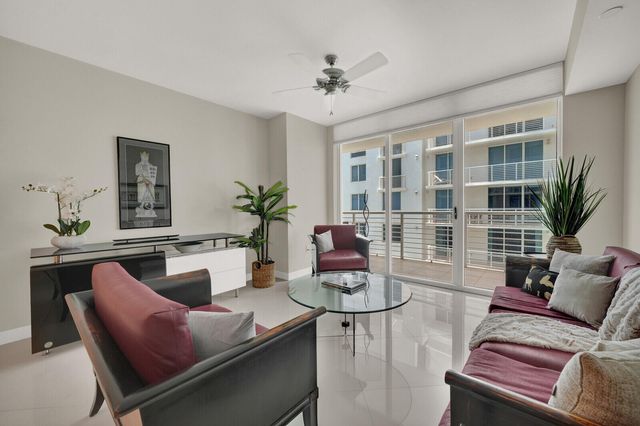 2831 N Ocean Boulevard 1006N, Fort Lauderdale, FL 33308