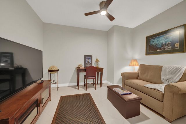 2831 N Ocean Boulevard 1006N, Fort Lauderdale, FL 33308