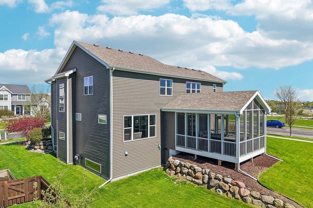 1394 Winchester Pass, Verona, WI 53593