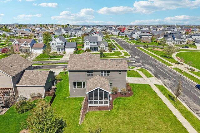 1394 Winchester Pass, Verona, WI 53593