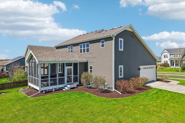 1394 Winchester Pass, Verona, WI 53593