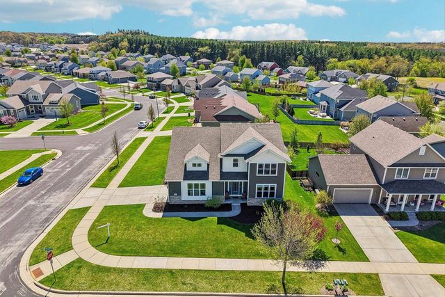 1394 Winchester Pass, Verona, WI 53593