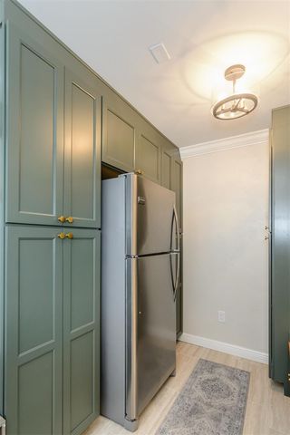 2860 QUAIL HOLLOW ROAD W, Clearwater, FL 33761