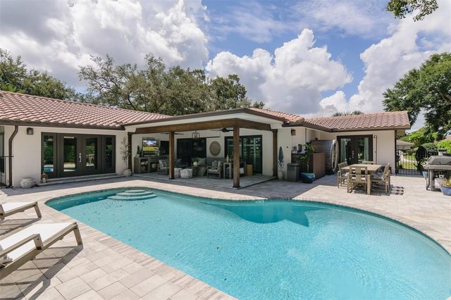 2860 QUAIL HOLLOW ROAD W, Clearwater, FL 33761