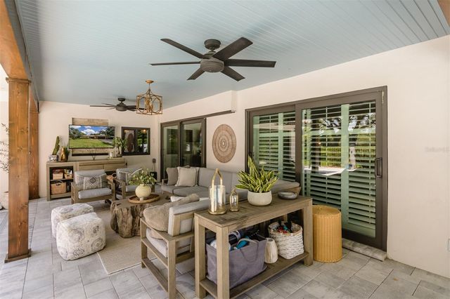 2860 QUAIL HOLLOW ROAD W, Clearwater, FL 33761