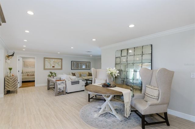 2860 QUAIL HOLLOW ROAD W, Clearwater, FL 33761