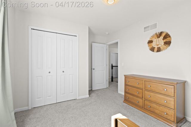 8135 Hudson Drive, Westland, MI 48185