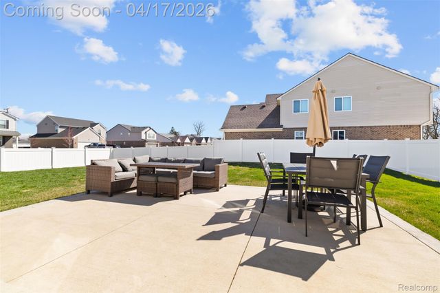 8135 Hudson Drive, Westland, MI 48185