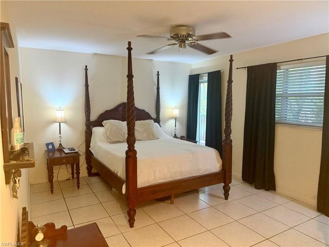 5281 Teak Wood DR, Naples, FL 34119