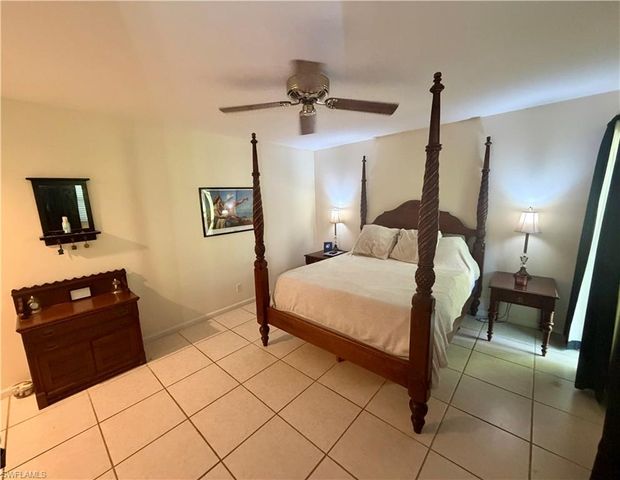 5281 Teak Wood DR, Naples, FL 34119