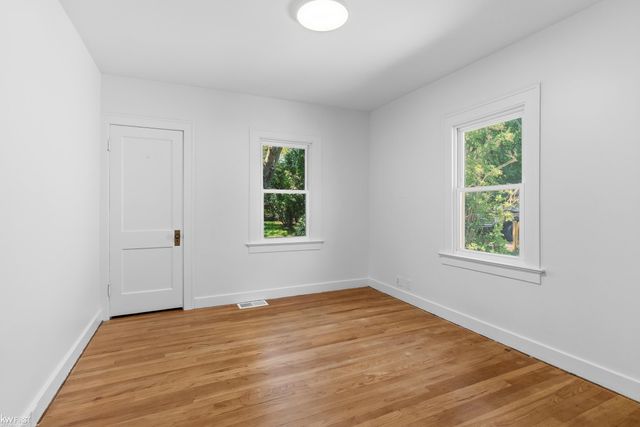 617 Dupont Street, Flint, MI 48504