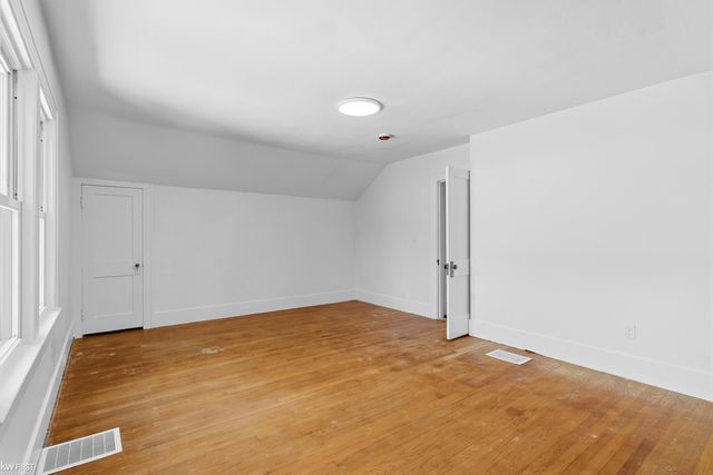 617 Dupont Street, Flint, MI 48504