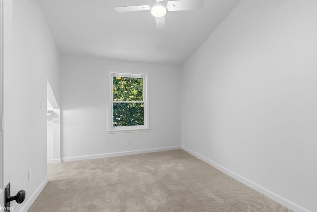 617 Dupont Street, Flint, MI 48504