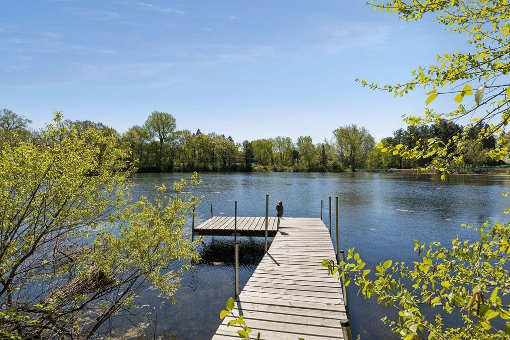 5900X Zehnder Road, Sunfish Lake, MN 55077