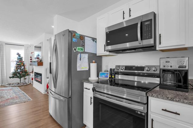 113 Boutot Street, Ashville, OH 43103