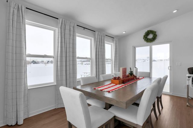 113 Boutot Street, Ashville, OH 43103