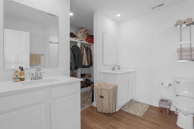 113 Boutot Street, Ashville, OH 43103