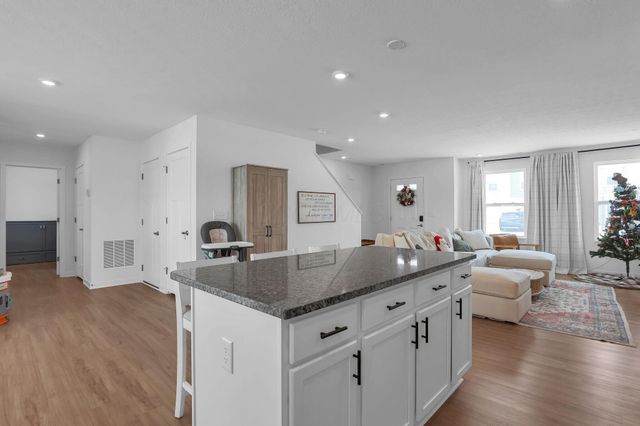 113 Boutot Street, Ashville, OH 43103