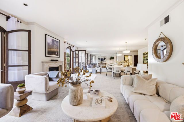 9249 Burton Way 305, Beverly Hills, CA 90210