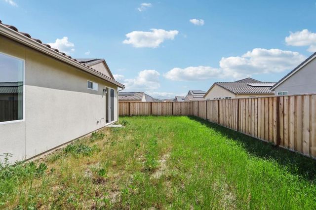 1871 Amaryllis Drive, Hollister, CA 95023