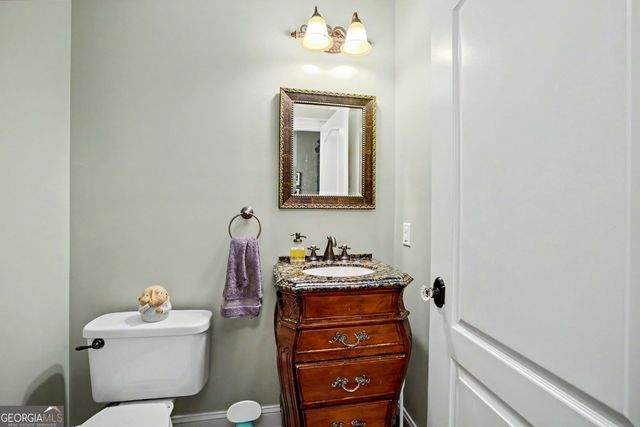 235 Buckeye Farms Drive, Moreland, GA 30259