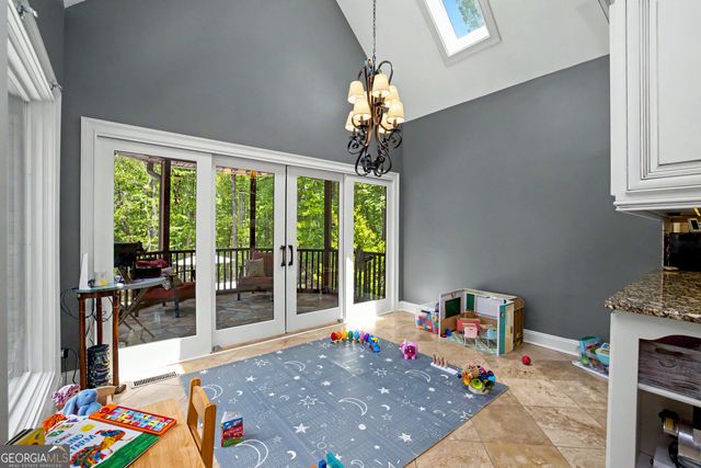 235 Buckeye Farms Drive, Moreland, GA 30259