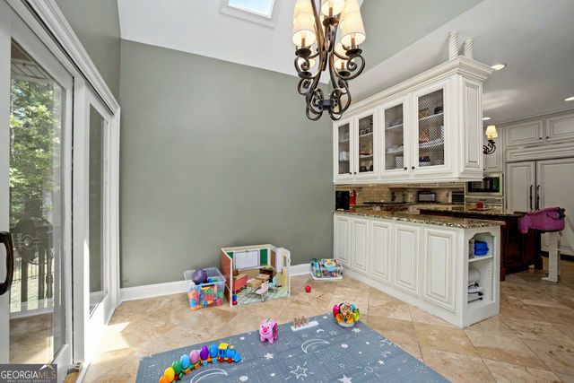 235 Buckeye Farms Drive, Moreland, GA 30259