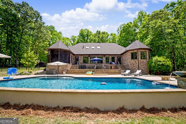 235 Buckeye Farms Drive, Moreland, GA 30259